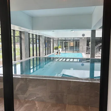 W Podczelu 4 Osoby 10 Minut Plaza Basen Sauna * 코워브제크