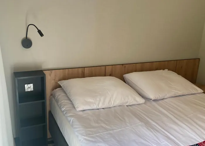 W Podczelu 4 Osoby 10 Minut Basen Sauna Apartament