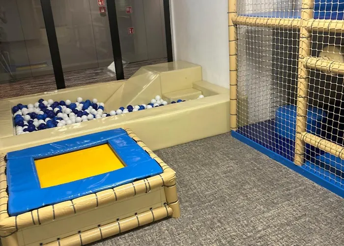 W Podczelu 4 Osoby 10 Minut Basen Sauna Apartament *